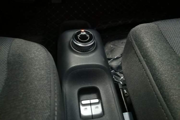 Used Wuling Zhiguang New Energy 2025 Comfort Model Gear Lever