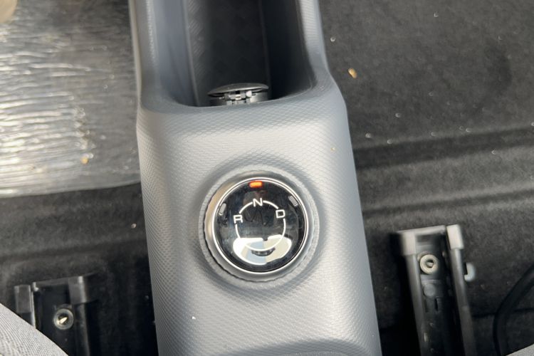 Used Wuling Zhiguang New Energy 2025 Comfort Model Gear Lever