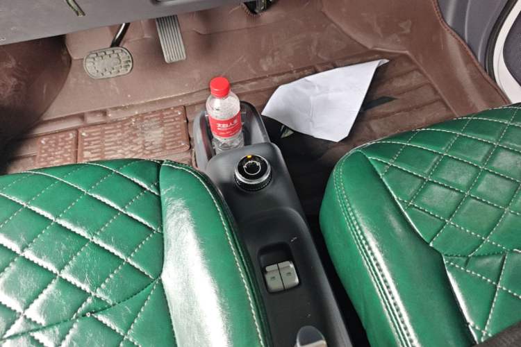 Used Wuling Zhiguang New Energy 2025 Model 305km Ambitious Edition Gear Lever