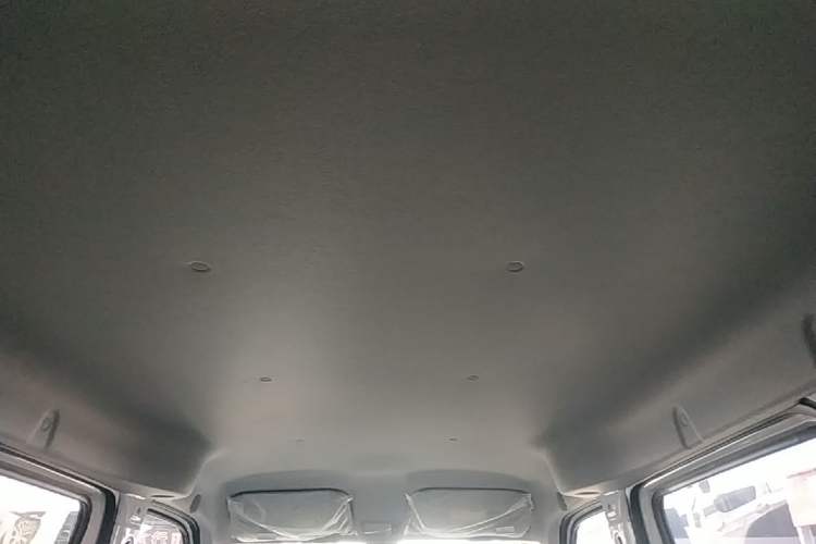 Used Wuling Zhiguang New Energy 2025 Model 305km Ambitious Edition Headliner