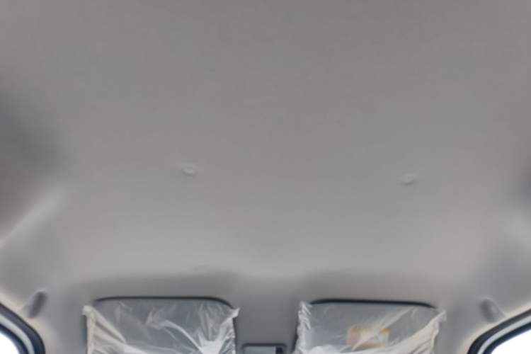 Used Wuling Zhiguang New Energy 2025 Model 305km Ambitious Edition Headliner