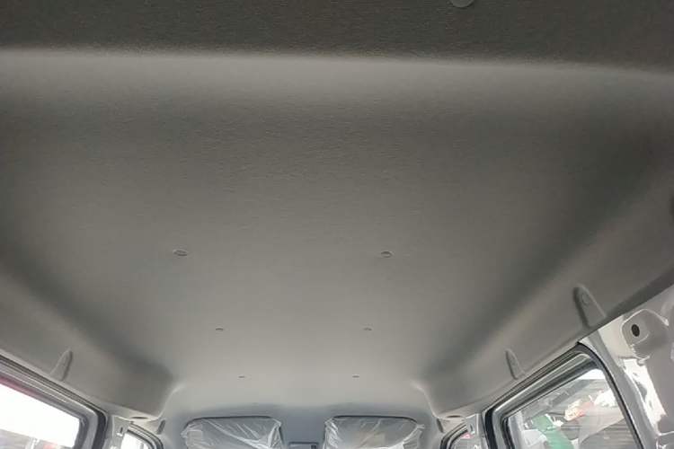Used Wuling Zhiguang New Energy 2025 Model 305km Ambitious Edition Headliner