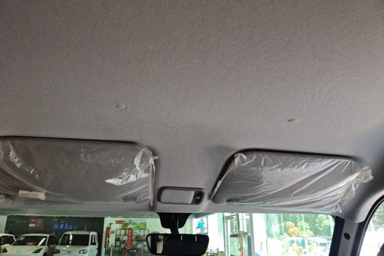 Used Wuling Zhiguang New Energy 2025 Comfort Model Headliner