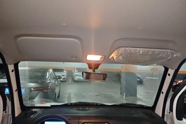 Used Wuling Zhiguang New Energy 2025 Model 305km Ambitious Edition Headliner