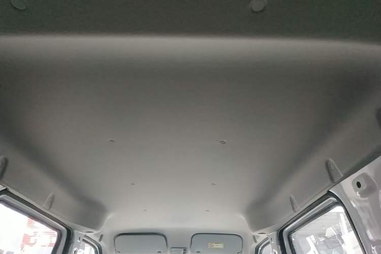 Used Wuling Zhiguang New Energy 2025 Model 305km Ambitious Edition Headliner