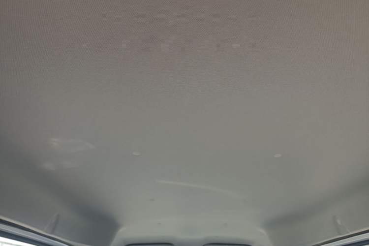 Used Wuling Zhiguang New Energy 2025 Model 305km Ambitious Edition Headliner