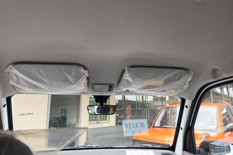 Used Wuling Zhiguang New Energy 2025 Model 305km Ambitious Edition Headliner