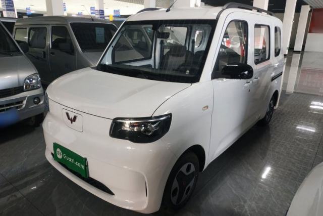 Used Wuling Zhiguang New Energy 2025 Model 305km Ambitious Edition