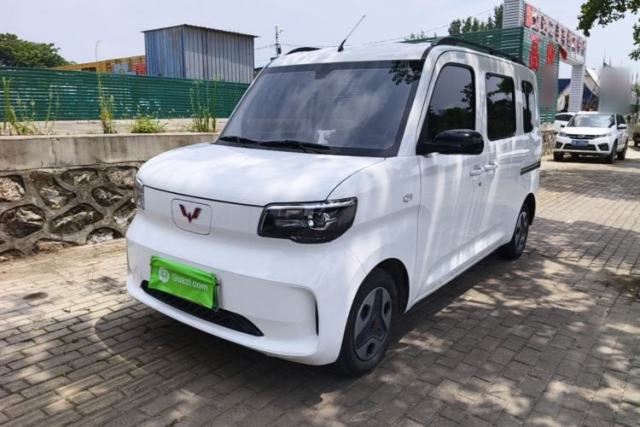 Used Wuling Zhiguang New Energy 2025 Model 305km Ambitious Edition
