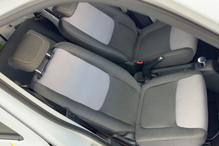 Used Wuling Zhiguang New Energy 2025 Model 305km Ambitious Edition Interior 2