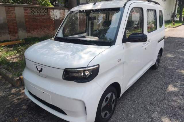 Used Wuling Zhiguang New Energy 2025 Model 305km Ambitious Edition