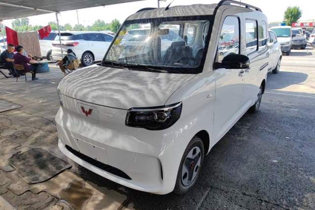Used Wuling Zhiguang New Energy 2025 Comfort Model