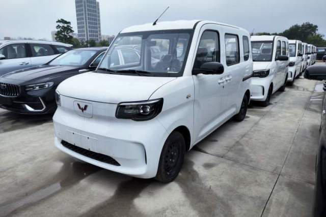 Used Wuling Zhiguang New Energy 2025 Standard Model