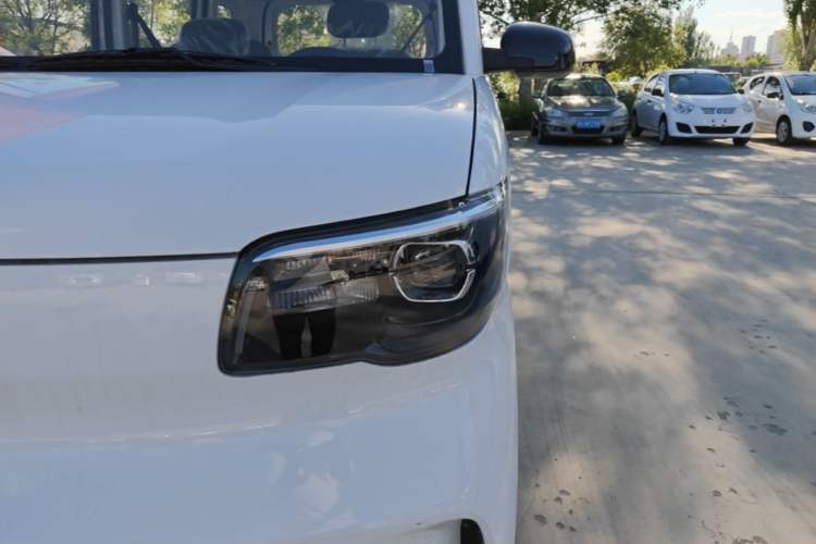 Used Wuling Zhiguang New Energy 2025 Comfort Model Left Front Headlight