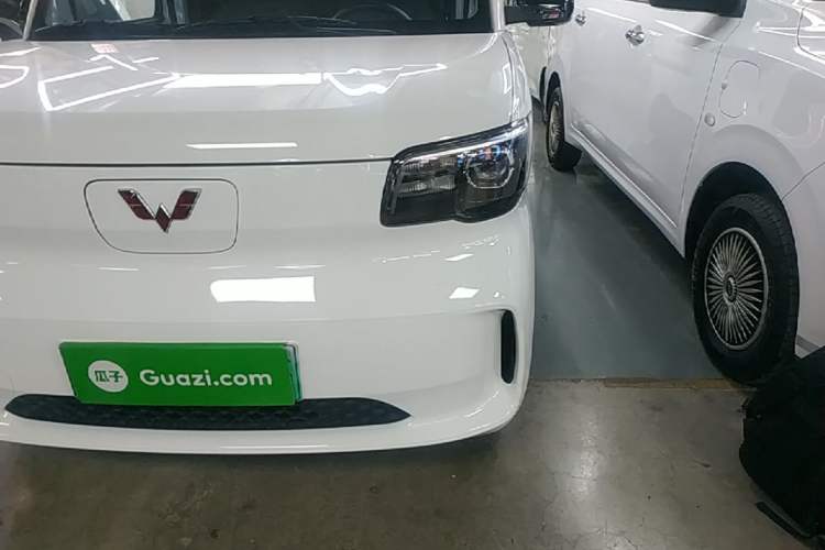 Used Wuling Zhiguang New Energy 2025 Standard Model Left Front Headlight