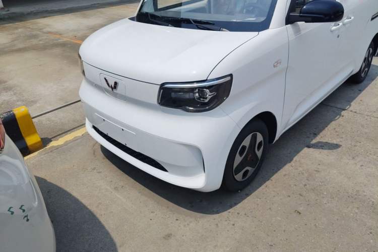 Used Wuling Zhiguang New Energy 2025 Comfort Model Left Front Headlight