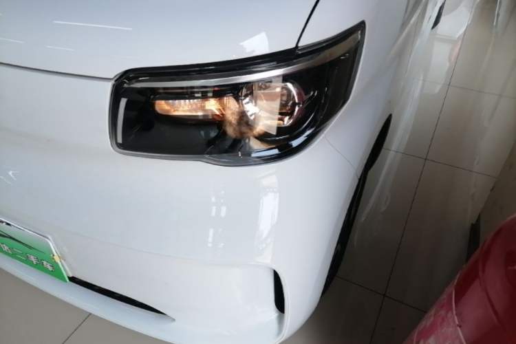 Used Wuling Zhiguang New Energy 2025 Comfort Model Left Front Headlight