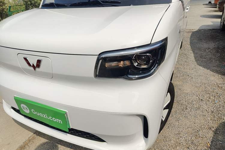 Used Wuling Zhiguang New Energy 2025 Standard Model Left Front Headlight