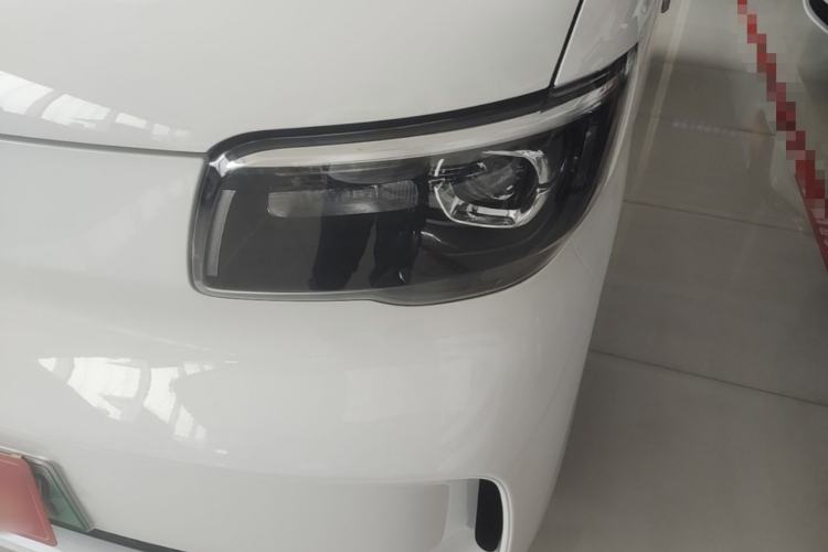 Used Wuling Zhiguang New Energy 2025 Standard Model Left Front Headlight