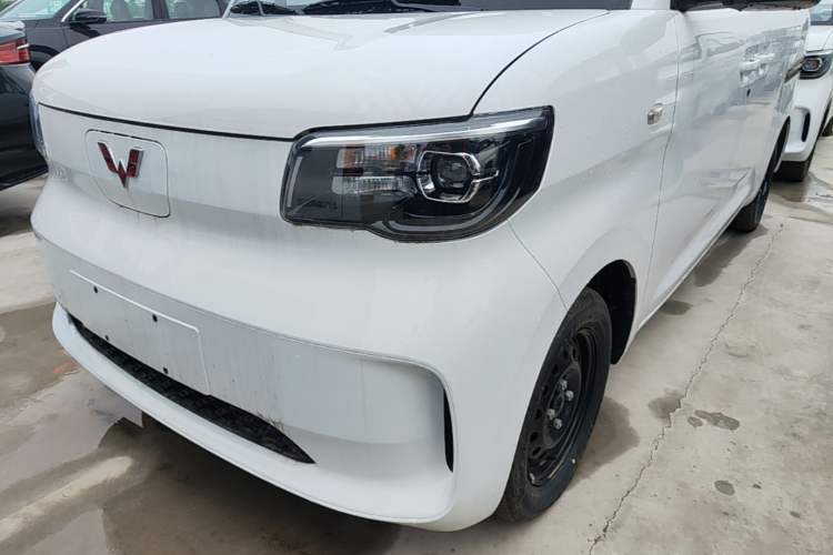 Used Wuling Zhiguang New Energy 2025 Standard Model Left Front Headlight