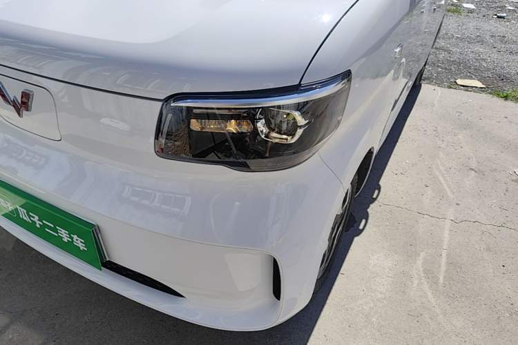 Used Wuling Zhiguang New Energy 2025 Comfort Model Left Front Headlight