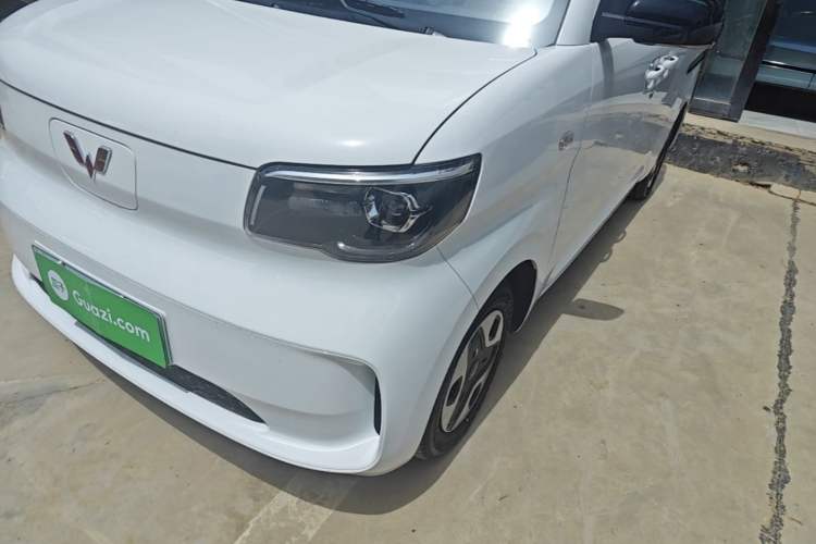 Used Wuling Zhiguang New Energy 2025 Model 305km Ambitious Edition Left Front Headlight
