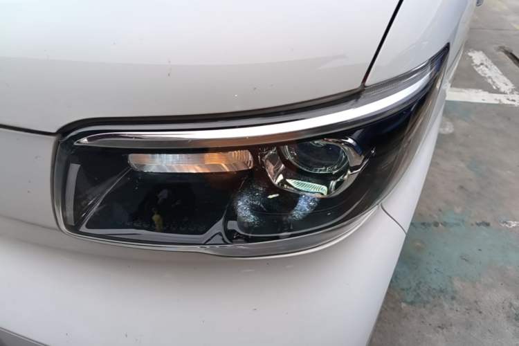 Used Wuling Zhiguang New Energy 2025 Comfort Model Left Front Headlight