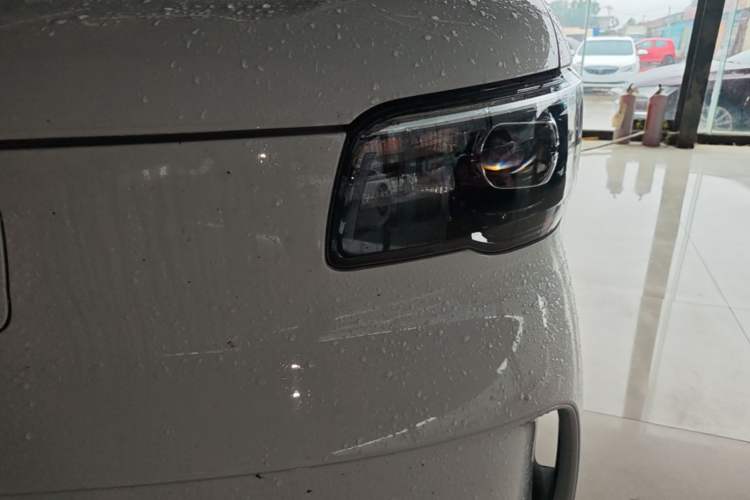 Used Wuling Zhiguang New Energy 2025 Comfort Model Left Front Headlight