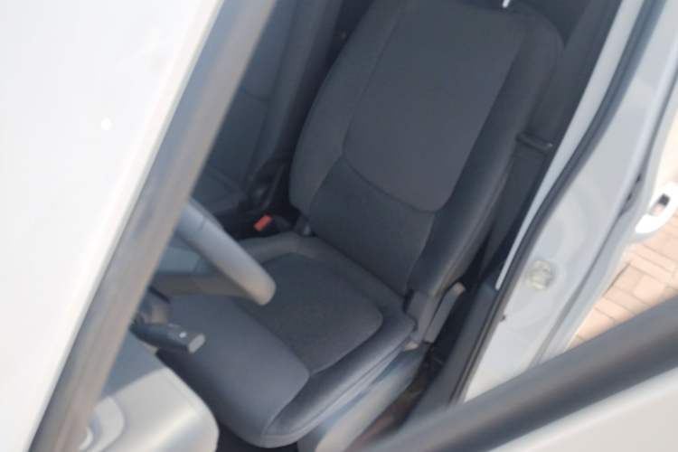 Used Wuling Zhiguang New Energy 2025 Comfort Model Left Front Seat