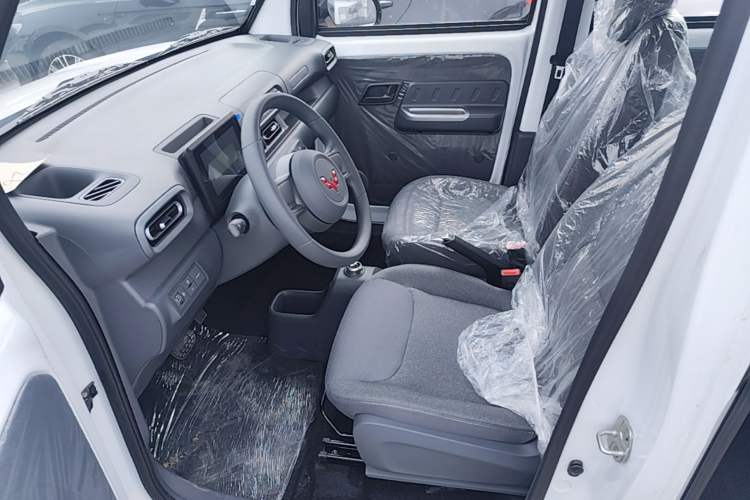 Used Wuling Zhiguang New Energy 2025 Standard Model Left Front Seat