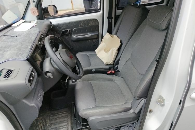 Used Wuling Zhiguang New Energy 2025 Comfort Model Left Front Seat