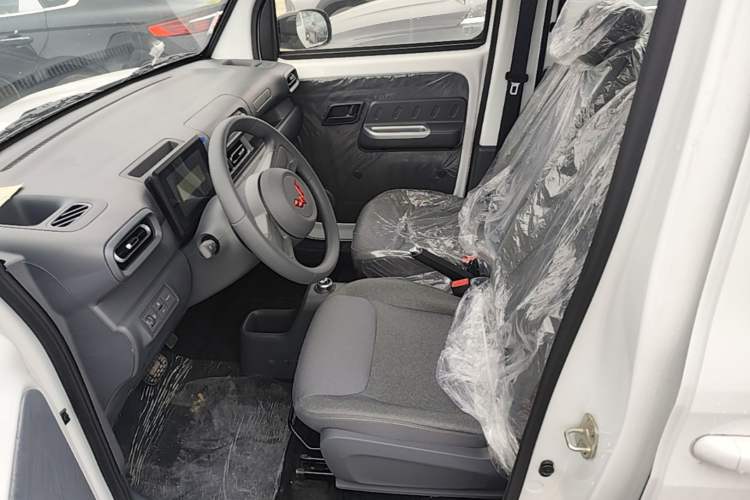 Used Wuling Zhiguang New Energy 2025 Standard Model Left Front Seat