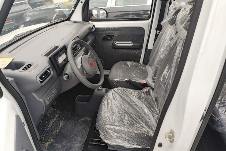 Used Wuling Zhiguang New Energy 2025 Standard Model Left Front Seat