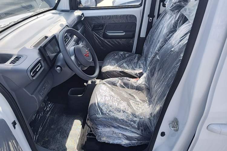 Used Wuling Zhiguang New Energy 2025 Standard Model Left Front Seat
