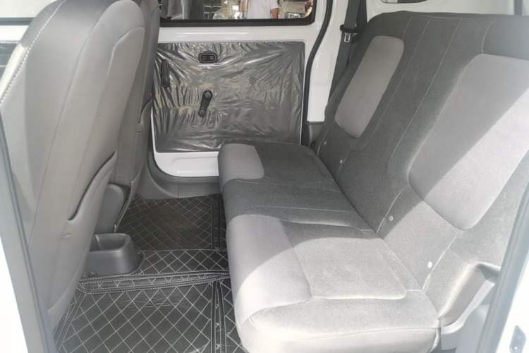 Used Wuling Zhiguang New Energy 2025 Standard Model Left Rear Seat