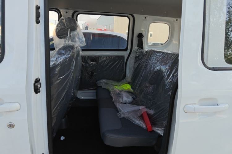 Used Wuling Zhiguang New Energy 2025 Comfort Model Left Rear Seat