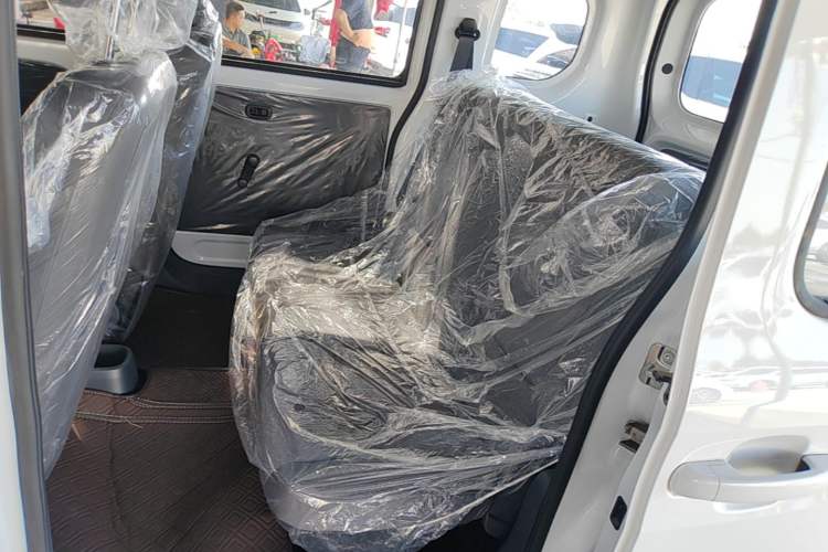 Used Wuling Zhiguang New Energy 2025 Comfort Model Left Rear Seat