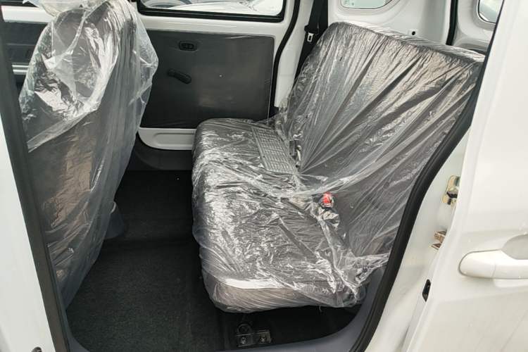 Used Wuling Zhiguang New Energy 2025 Standard Model Left Rear Seat
