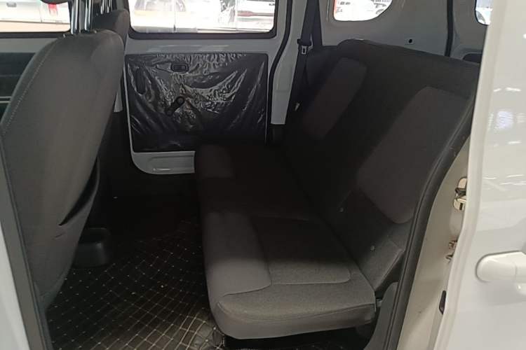 Used Wuling Zhiguang New Energy 2025 Comfort Model Left Rear Seat