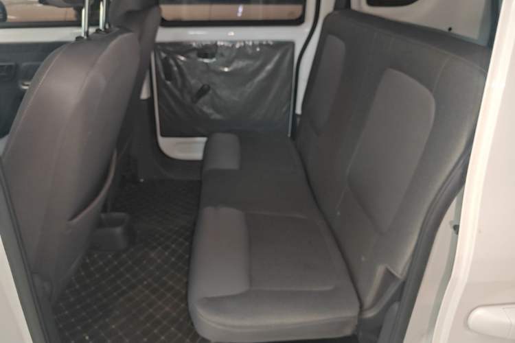 Used Wuling Zhiguang New Energy 2025 Comfort Model Left Rear Seat
