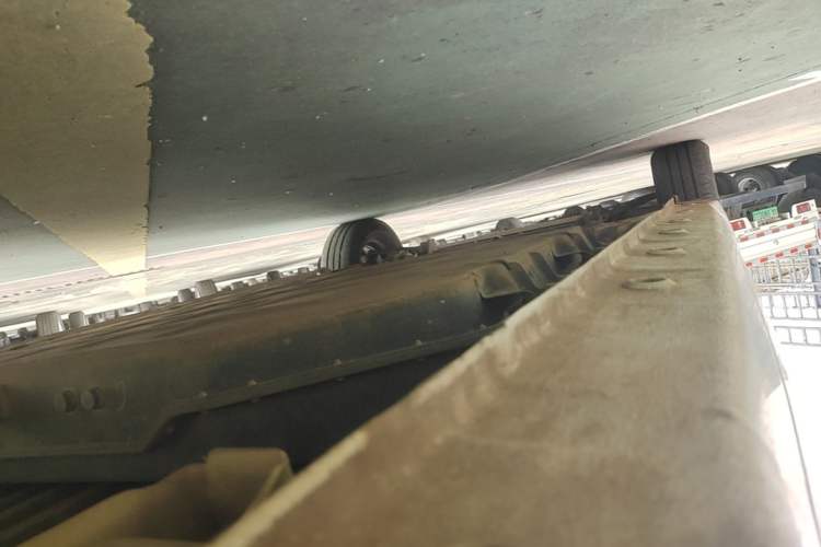Used Wuling Zhiguang New Energy 2025 Standard Model Left Side Sill