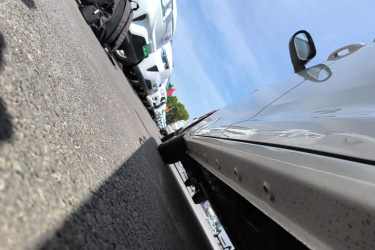 Used Wuling Zhiguang New Energy 2025 Model 305km Ambitious Edition Left Side Sill