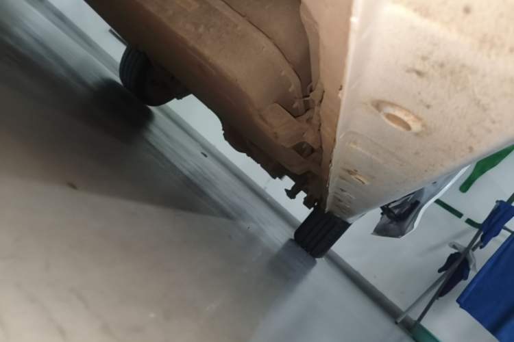 Used Wuling Zhiguang New Energy 2025 Standard Model Left Side Sill