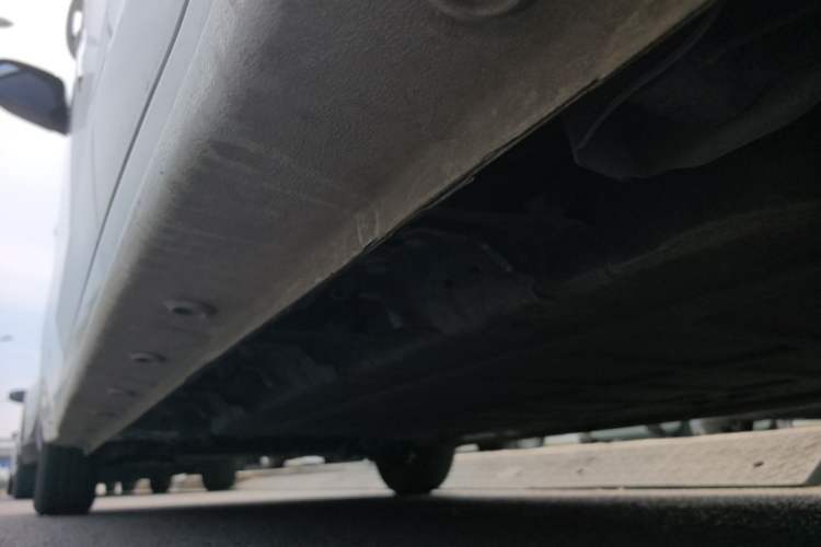 Used Wuling Zhiguang New Energy 2025 Model 305km Ambitious Edition Left Side Sill