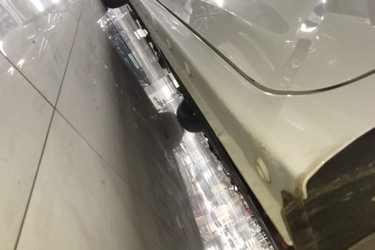 Used Wuling Zhiguang New Energy 2025 Comfort Model Left Side Sill
