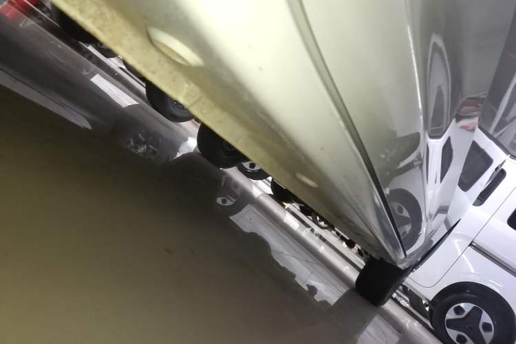 Used Wuling Zhiguang New Energy 2025 Model 305km Ambitious Edition Left Side Sill