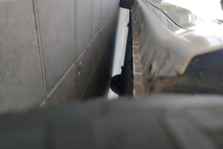 Used Wuling Zhiguang New Energy 2025 Model 305km Ambitious Edition Left Side Sill