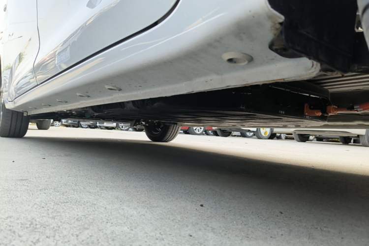 Used Wuling Zhiguang New Energy 2025 Comfort Model Left Side Sill