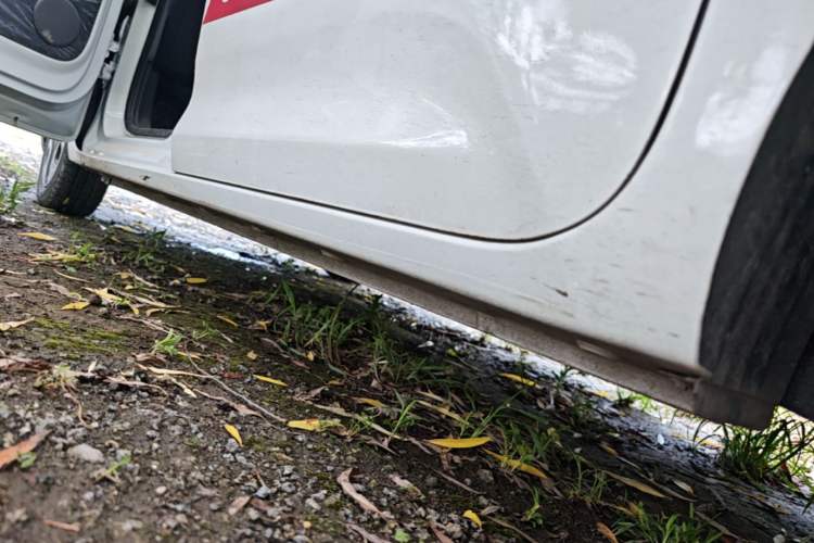 Used Wuling Zhiguang New Energy 2025 Standard Model Left Side Sill