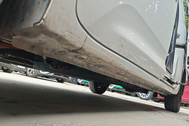 Used Wuling Zhiguang New Energy 2025 Standard Model Left Side Sill